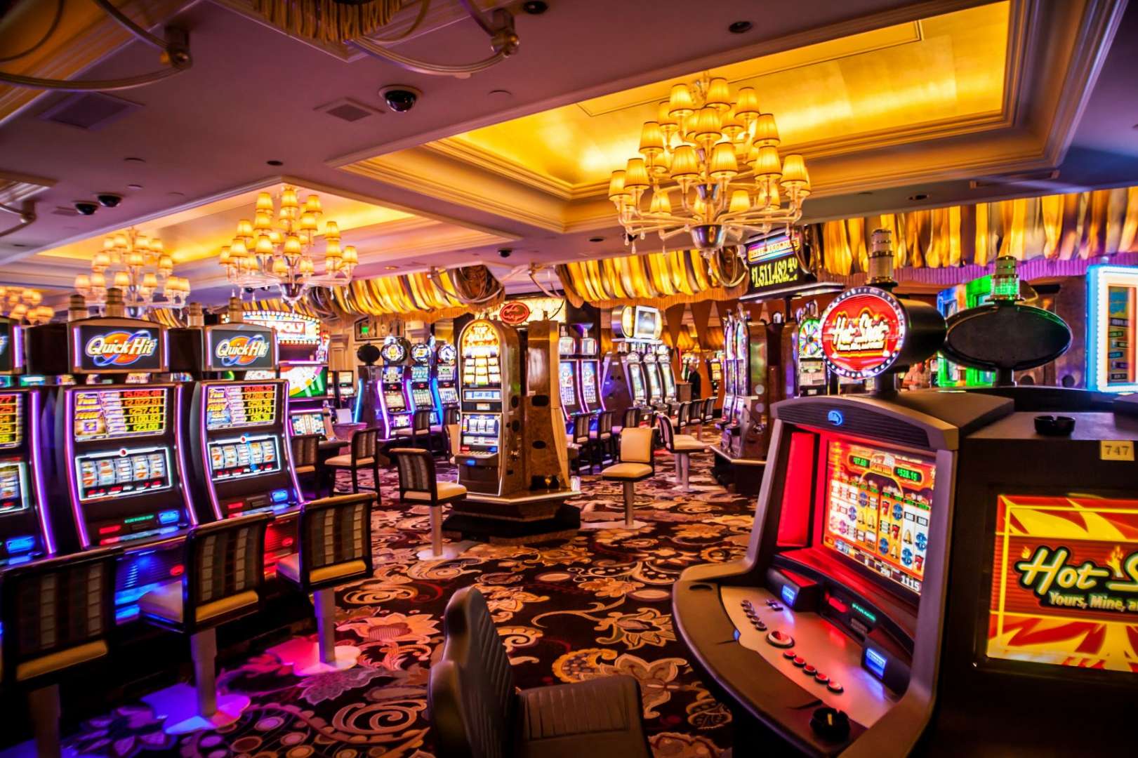 Poker Ellerinizi Değerlendirme: Kazanma Stratejileri