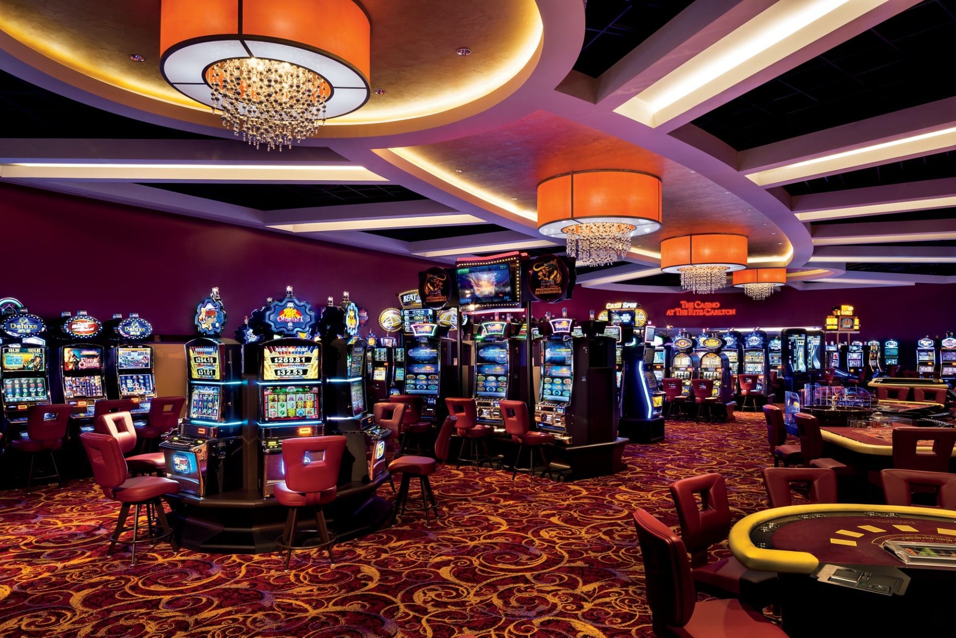 Slot Makinelerindeki Algoritmalar: Kazanan Formülleri Keşfet